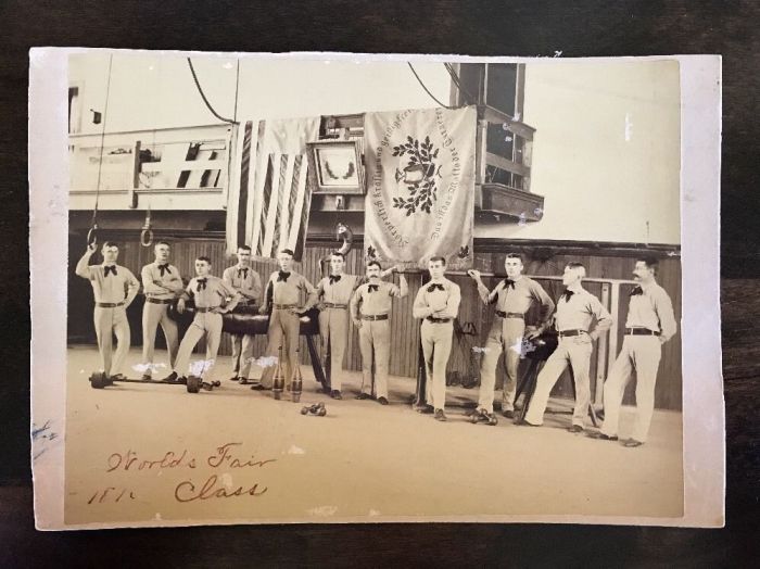 WCE WEIGHTLIFTERES.jpg